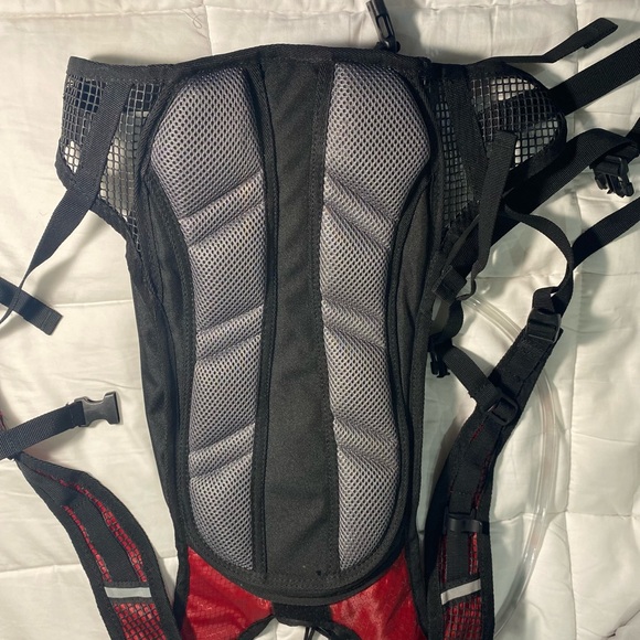 Westfield Trekking Hydration Outdoor Backpack EUC - Picture 2 of 7